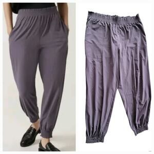 Athleta Savannah Featherweight Jogger in Dusk Violet‎ Size 16